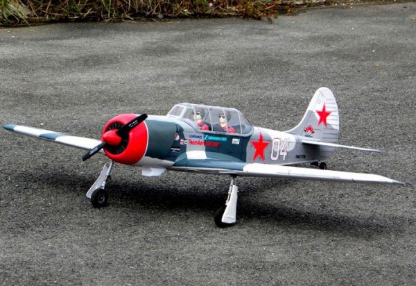 هواپیمای مدل الکتریک Yak 52