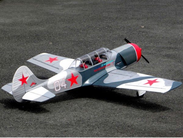 هواپیمای مدل الکتریک Yak 52